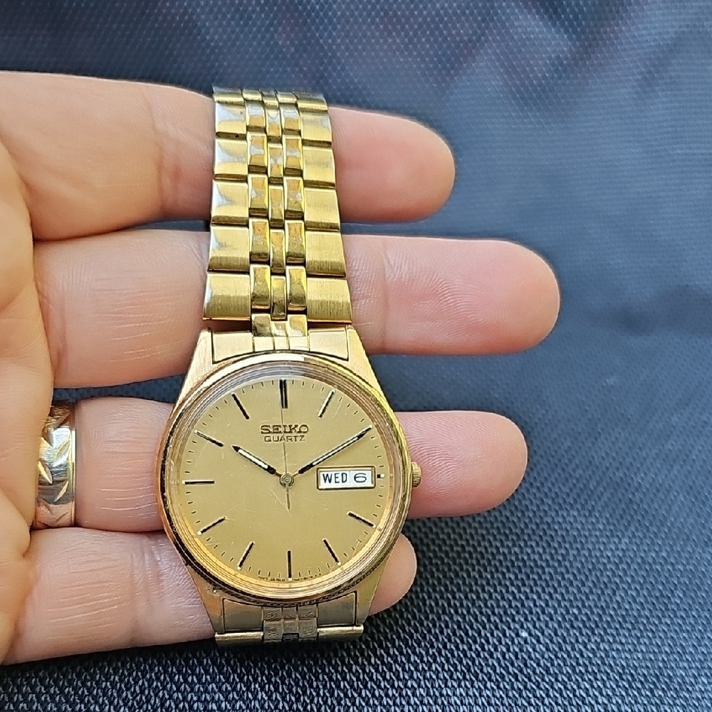Vintage Seiko 7N43-9011 Gold Tone President Date/Day Quartz Watch - Working